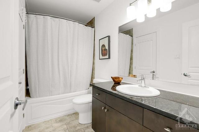 d - 124 Guigues Avenue, Townhouse with 2 bedrooms, 3 bathrooms and 1 parking in Ottawa ON | Image 23