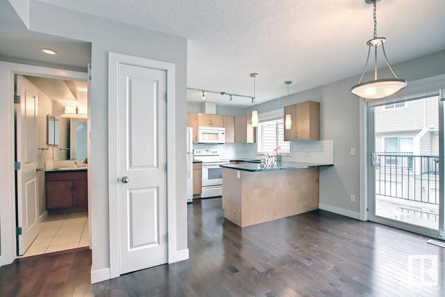 38 - 675 Albany Wy Nw, House attached with 3 bedrooms, 2 bathrooms and 2 parking in Edmonton AB | Image 11