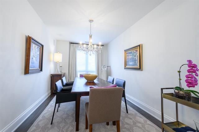 1202 - 111 Forsythe St, Condo with 2 bedrooms, 3 bathrooms and 2 parking in Oakville ON | Image 17