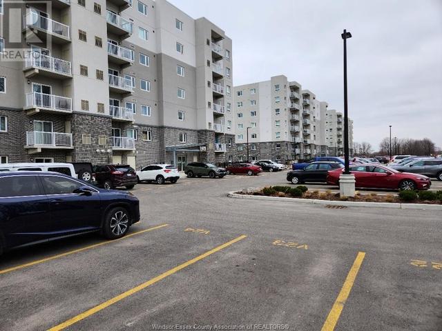 724 - 1489 Banwell, Condo with 1 bedrooms, 2 bathrooms and null parking in Windsor ON | Image 3