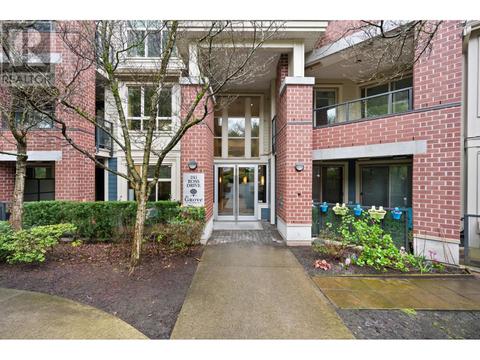 106 - 245 Ross Drive, Condo with 2 bedrooms, 2 bathrooms and 1 parking in New Westminster BC | Card Image