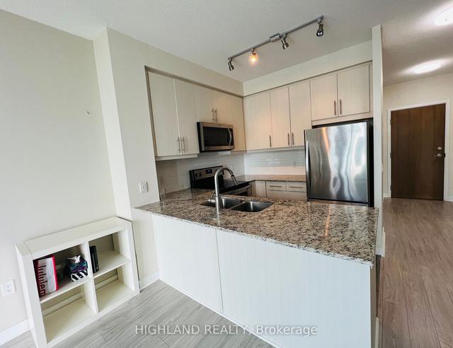 2608 - 3975 Grand Park Dr, Condo with 2 bedrooms, 2 bathrooms and 1 parking in Mississauga ON | Image 10