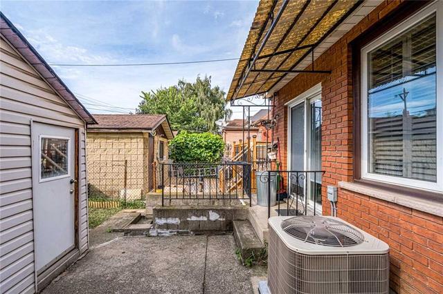 81 Sherman Avenue N, House detached with 3 bedrooms, 1 bathrooms and null parking in Hamilton ON | Image 27