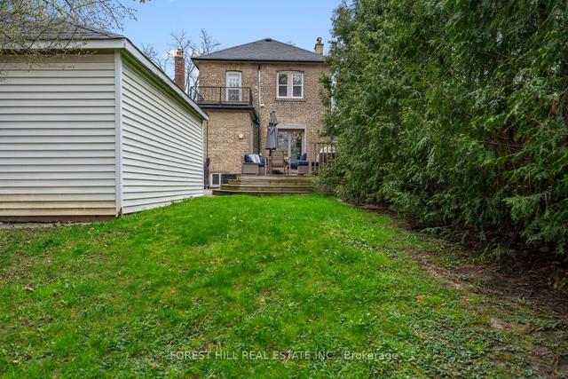 195 Strathearn Rd, House detached with 3 bedrooms, 3 bathrooms and 3 parking in Toronto ON | Image 30