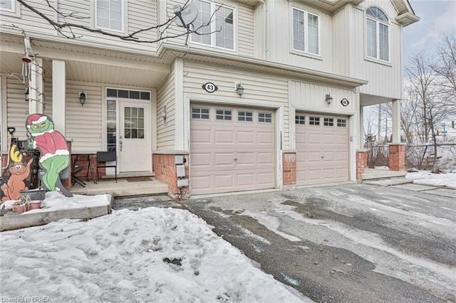 43 - 21 Diana Avenue, House attached with 3 bedrooms, 2 bathrooms and 2 parking in Brantford ON | Image 3
