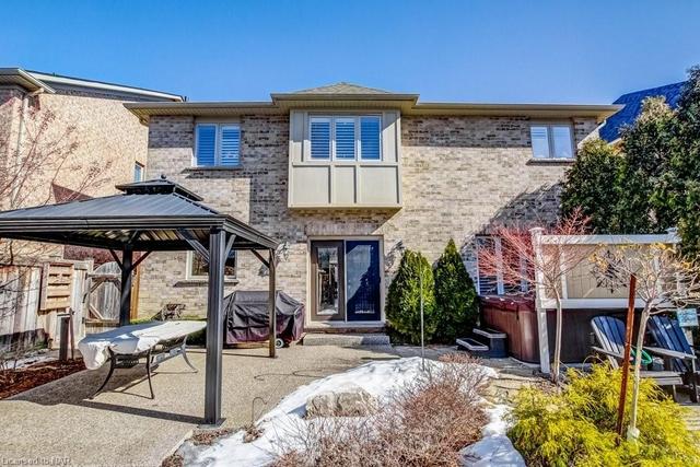2242 Littondale Lane, House detached with 5 bedrooms, 3 bathrooms and null parking in Oakville ON | Image 33