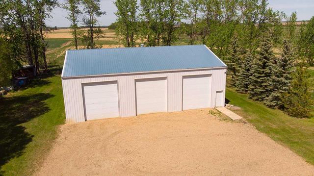 2010 Township Road 412, House detached with 4 bedrooms, 2 bathrooms and 2 parking in Lacombe County AB | Image 43