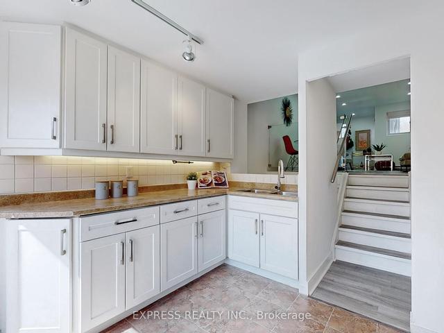 18 - 1666 Queen St E, Townhouse with 3 bedrooms, 1 bathrooms and 1 parking in Toronto ON | Image 8