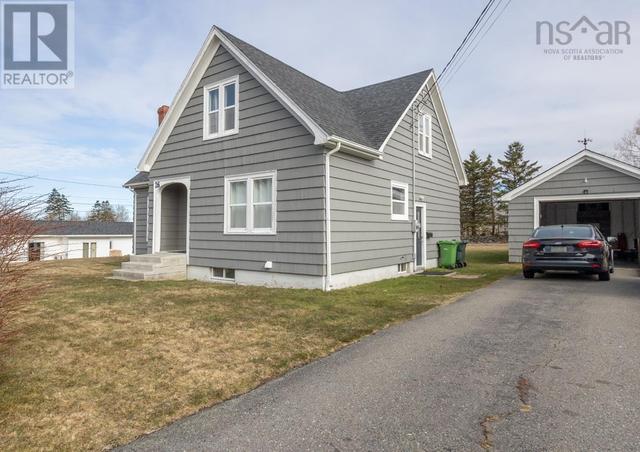 26 Elm Street, House detached with 4 bedrooms, 2 bathrooms and null parking in Yarmouth NS | Image 28