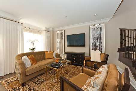 362 Fairlawn Ave, Townhouse with 3 bedrooms, 3 bathrooms and 2 parking in Toronto ON | Image 5
