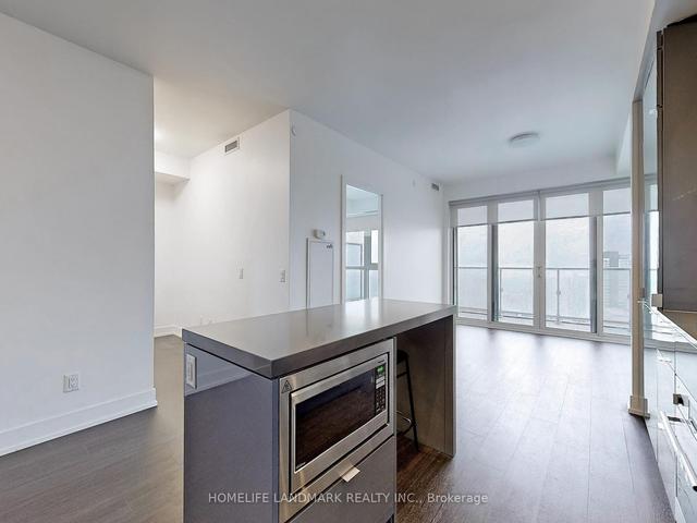 3806 - 7 Grenville St, Condo with 1 bedrooms, 1 bathrooms and 0 parking in Toronto ON | Image 23