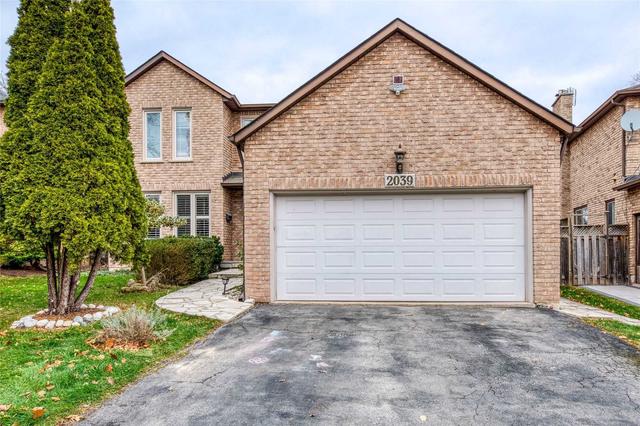 2039 Markle Dr, House detached with 4 bedrooms, 4 bathrooms and 4 parking in Oakville ON | Image 1