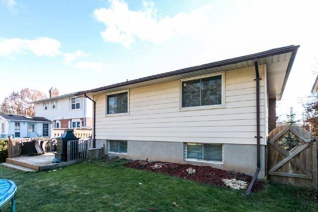 365 Lee Circ, House detached with 3 bedrooms, 4 bathrooms and 4 parking in Waterloo ON | Image 4
