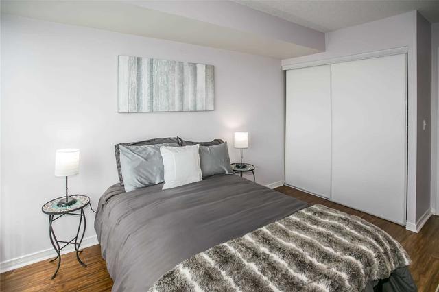 1707 - 2545 Erin Centre Blvd, Condo with 1 bedrooms, 1 bathrooms and 1 parking in Mississauga ON | Image 11