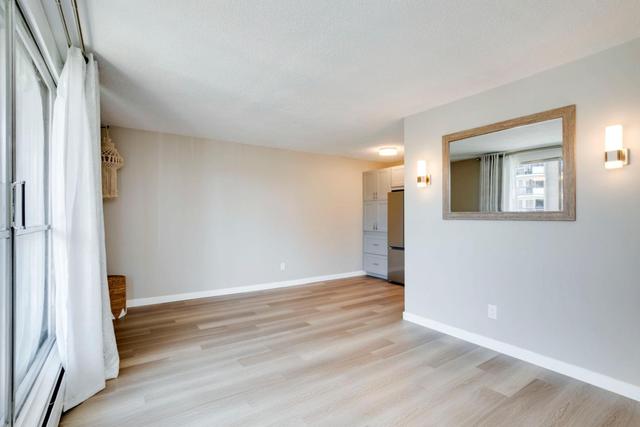 301 - 339 13 Avenue Sw, Condo with 2 bedrooms, 1 bathrooms and 1 parking in Calgary AB | Image 33