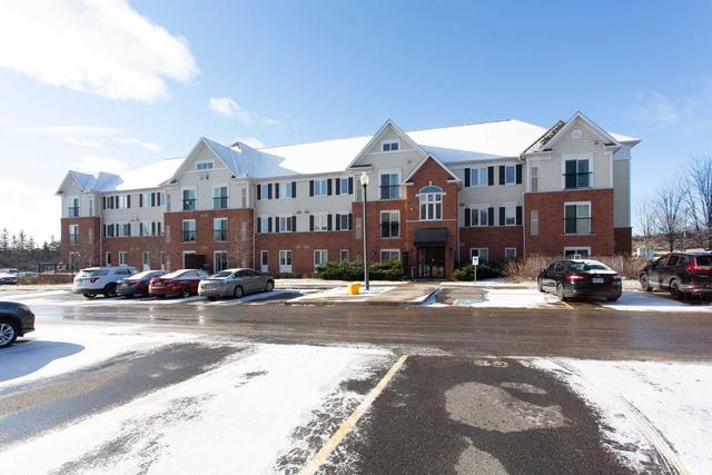304 - 300 Spillsbury Dr, Condo with 2 bedrooms, 1 bathrooms and 1 parking in Peterborough ON | Image 1