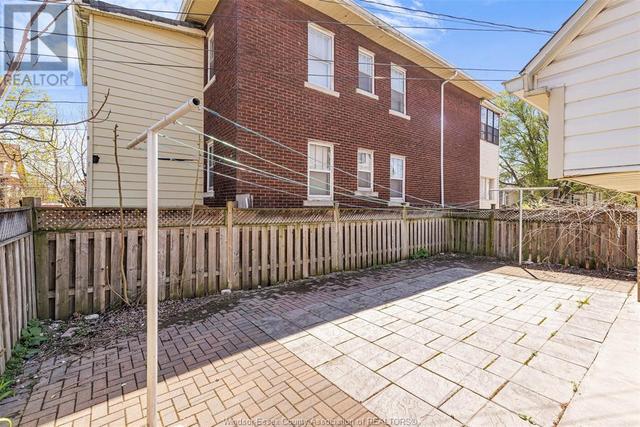 383 Newbury Street, House detached with 4 bedrooms, 1 bathrooms and null parking in Windsor ON | Image 23