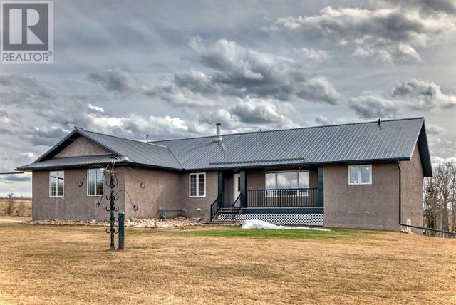 435004, Range Road 283, House detached with 5 bedrooms, 3 bathrooms and null parking in Ponoka County AB | Image 1