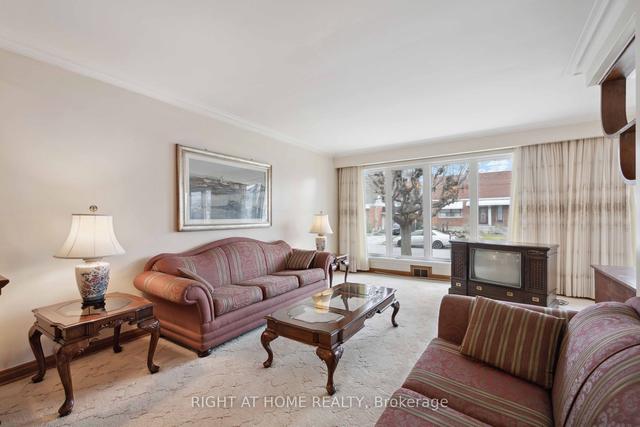 40 Winston Park Blvd, House detached with 3 bedrooms, 2 bathrooms and 5 parking in Toronto ON | Image 29