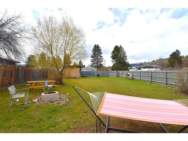 205 307th Avenue, House detached with 3 bedrooms, 1 bathrooms and null parking in Kimberley BC | Image 15