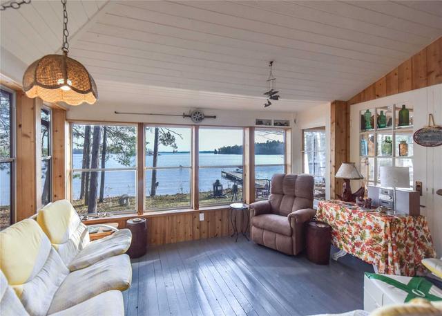 253 Sunrise Tr, House detached with 4 bedrooms, 2 bathrooms and 0 parking in Georgian Bay ON | Image 9