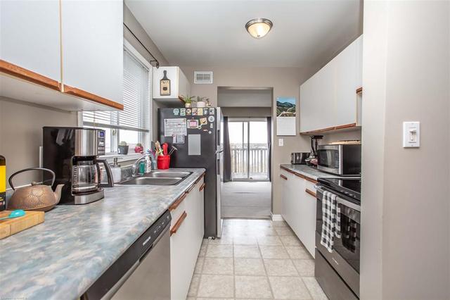 1069 Montreal Street, House semidetached with 3 bedrooms, 2 bathrooms and 4 parking in Kingston ON | Image 14
