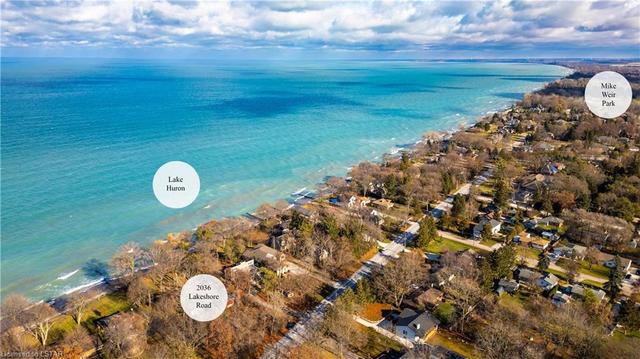 2036 Lakeshore Road, House detached with 4 bedrooms, 2 bathrooms and 8 parking in Sarnia ON | Image 6