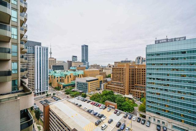 1910 - 770 Bay St, Condo with 2 bedrooms, 2 bathrooms and 1 parking in Toronto ON | Image 27
