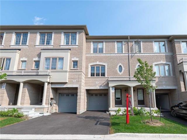 7 Abercove Clse, House attached with 3 bedrooms, 3 bathrooms and 1 parking in Brampton ON | Image 1
