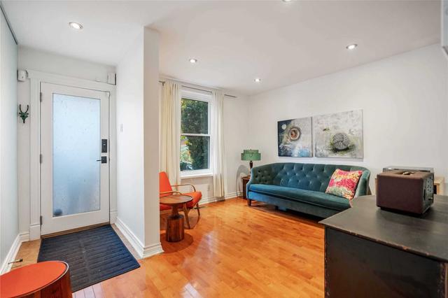 158 Galt Ave, House attached with 2 bedrooms, 1 bathrooms and 0 parking in Toronto ON | Image 14