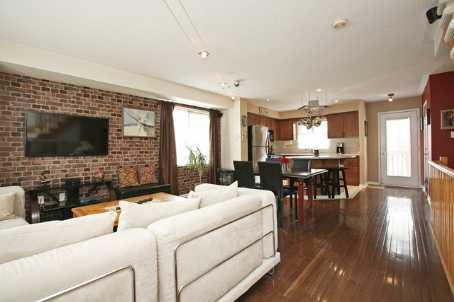 th7 - 160 Tenth St, Townhouse with 2 bedrooms, 3 bathrooms and 2 parking in Toronto ON | Image 5