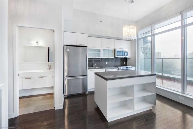 uph12 - 21 Nelson St, Condo with 1 bedrooms, 2 bathrooms and 1 parking in Toronto ON | Image 19
