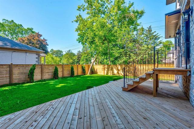 87 Van Dusen Blvd, House detached with 4 bedrooms, 5 bathrooms and 6 parking in Toronto ON | Image 32