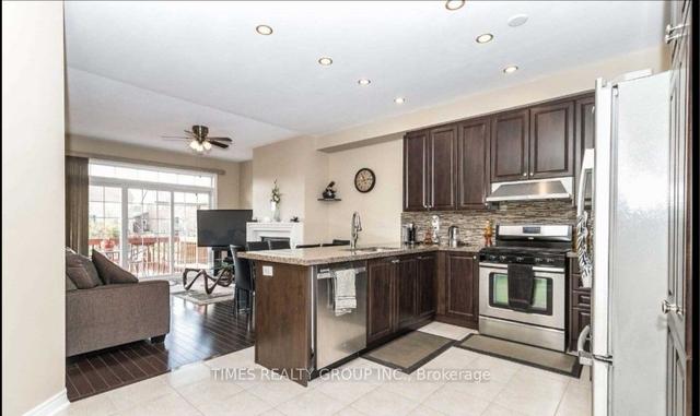 86 Naperton Dr N, House attached with 3 bedrooms, 4 bathrooms and 4 parking in Brampton ON | Image 22