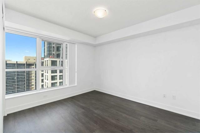 2809 - 7 Mabelle Ave, Condo with 2 bedrooms, 2 bathrooms and 0 parking in Toronto ON | Image 7