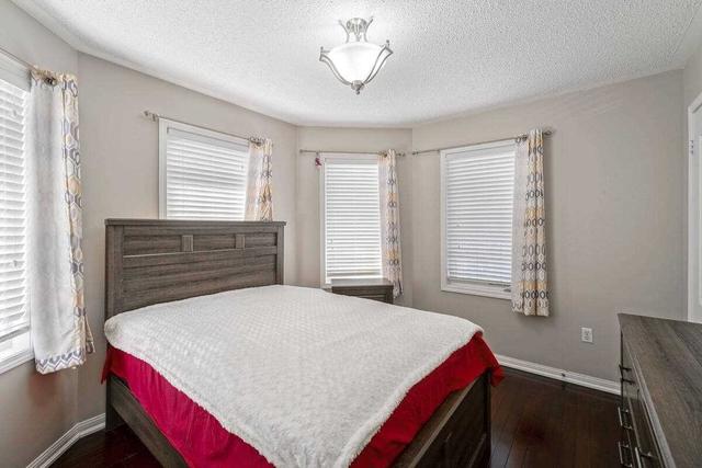 1 Lever Gate, House detached with 3 bedrooms, 3 bathrooms and 6 parking in Brampton ON | Image 20