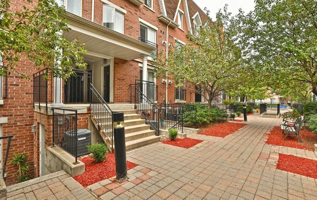 th 1011 - 18 Laidlaw St, Townhouse with 2 bedrooms, 2 bathrooms and 1 parking in Toronto ON | Image 15
