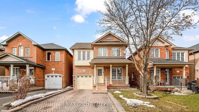 19 Ridgefield Crt, House detached with 4 bedrooms, 4 bathrooms and 5 parking in Brampton ON | Image 1