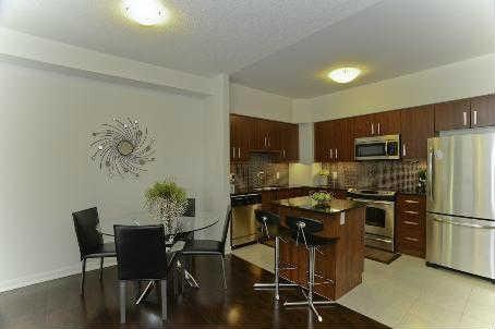 th5 - 19 Anndale Dr, Townhouse with 3 bedrooms, 3 bathrooms and 2 parking in Toronto ON | Image 4
