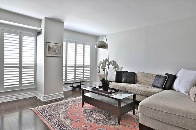 317 - 25 The Esplanade Dr, Condo with 1 bedrooms, 1 bathrooms and 0 parking in Toronto ON | Image 11