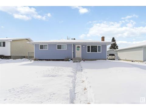 41 Wren Cr, House detached with 4 bedrooms, 2 bathrooms and null parking in Edmonton AB | Card Image