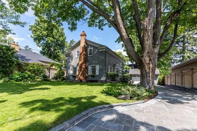 90 Burndale Ave, House detached with 3 bedrooms, 4 bathrooms and 8 parking in Toronto ON | Image 40