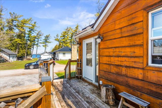3 Lambs Lane, House detached with 2 bedrooms, 2 bathrooms and 8 parking in Kawartha Lakes ON | Image 16