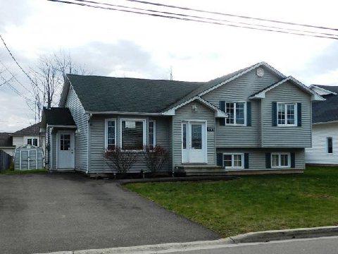 286 Rennick Rd, House detached with 3 bedrooms, 2 bathrooms and 4 parking in Moncton NB | Image 1