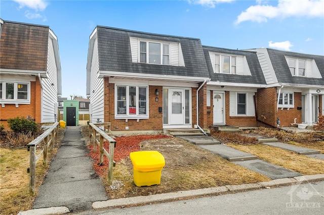 11 - 920 Dynes Road, Townhouse with 3 bedrooms, 3 bathrooms and 1 parking in Ottawa ON | Image 1