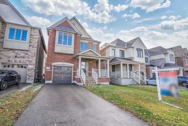 17 Festival Crt, House detached with 4 bedrooms, 3 bathrooms and 3 parking in East Gwillimbury ON | Image 1