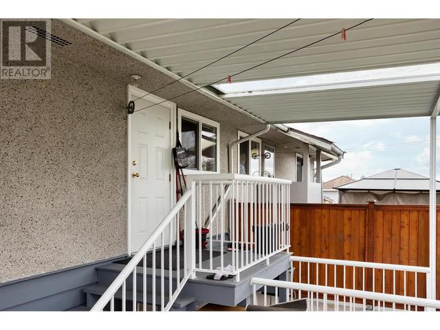 6933 - 6935 Winch Street, House detached with 7 bedrooms, 2 bathrooms and null parking in Burnaby BC | Image 22