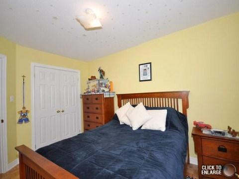 83 Bonnydon Cres, House detached with 4 bedrooms, 4 bathrooms and 2 parking in Toronto ON | Image 7