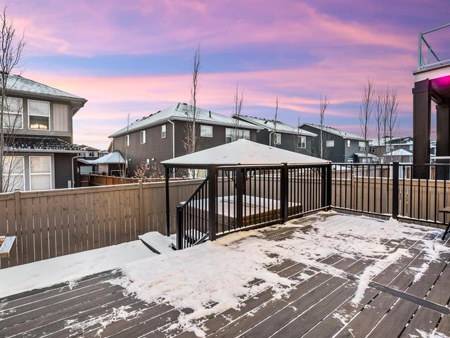 152 Kinniburgh Circle, House detached with 6 bedrooms, 3 bathrooms and 4 parking in Calgary AB | Image 48
