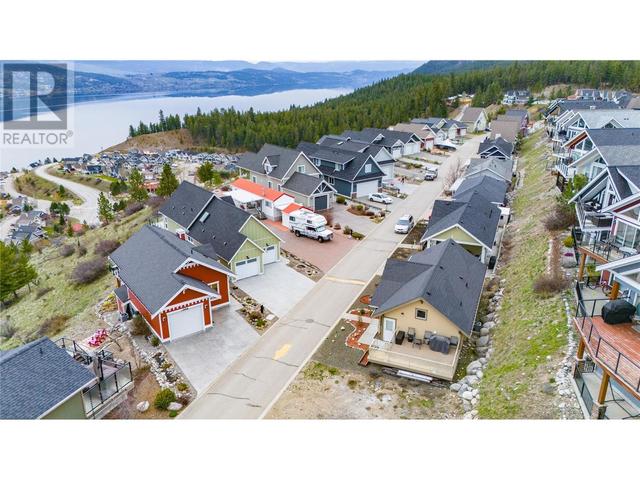 6999 Terazona Drive, House detached with 2 bedrooms, 1 bathrooms and 2 parking in Central Okanagan West BC | Image 15